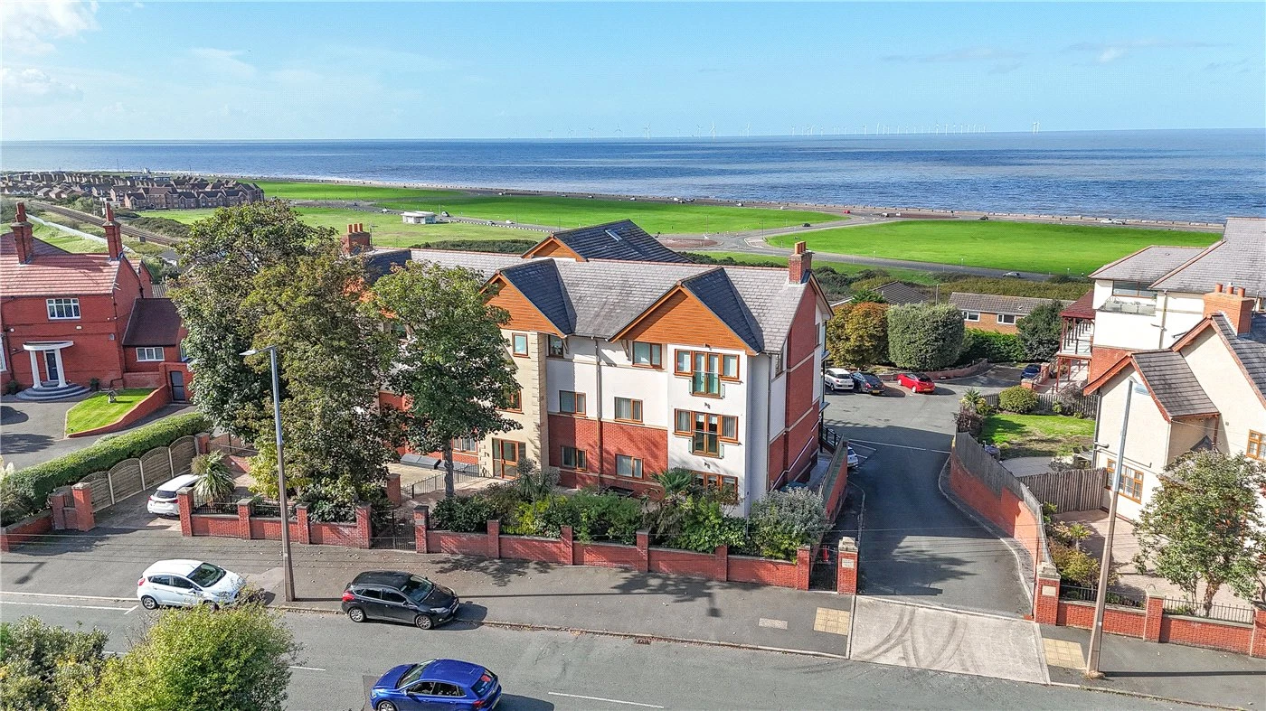 Warren Drive, Wallasey, Wirral, CH45 0JP - image 1