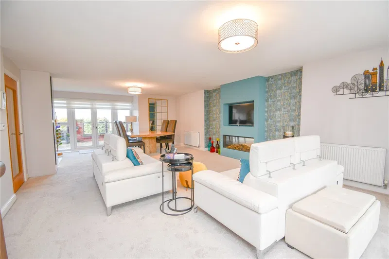 Warren Drive, Wallasey, Wirral, CH45 0JP - image 2