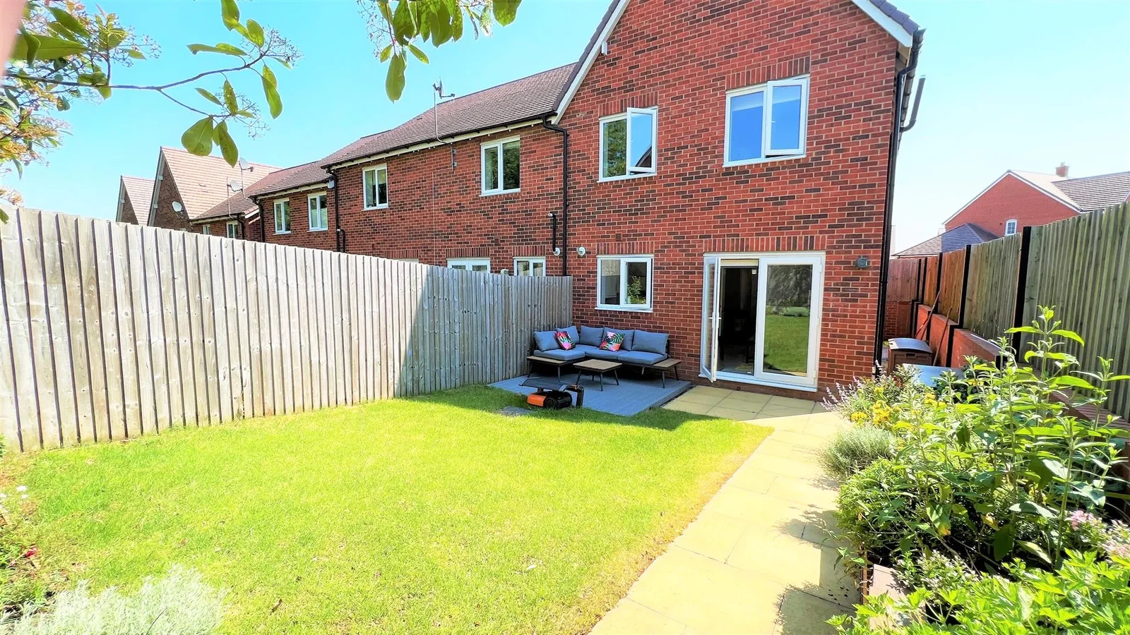 Pavilion Way, Birmingham, B29 - image 16
