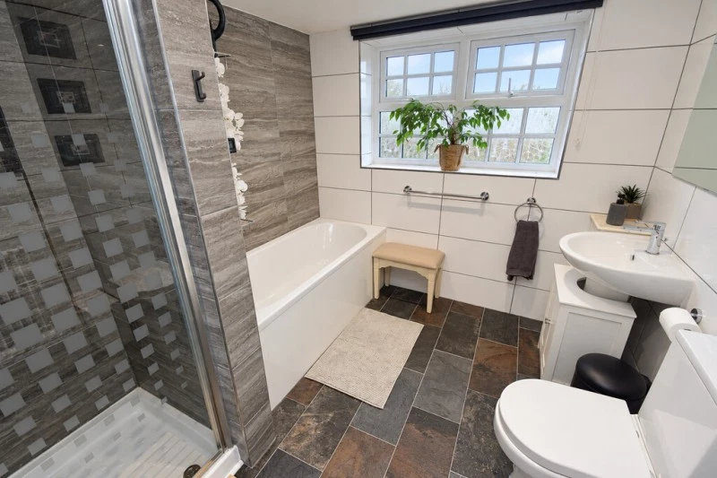 Snowden Road, Bradford, West Yorkshire, BD18 1JD - image 14