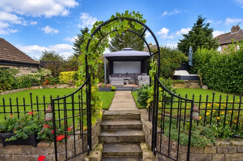 Snowden Road, Bradford, West Yorkshire, BD18 1JD - image 15