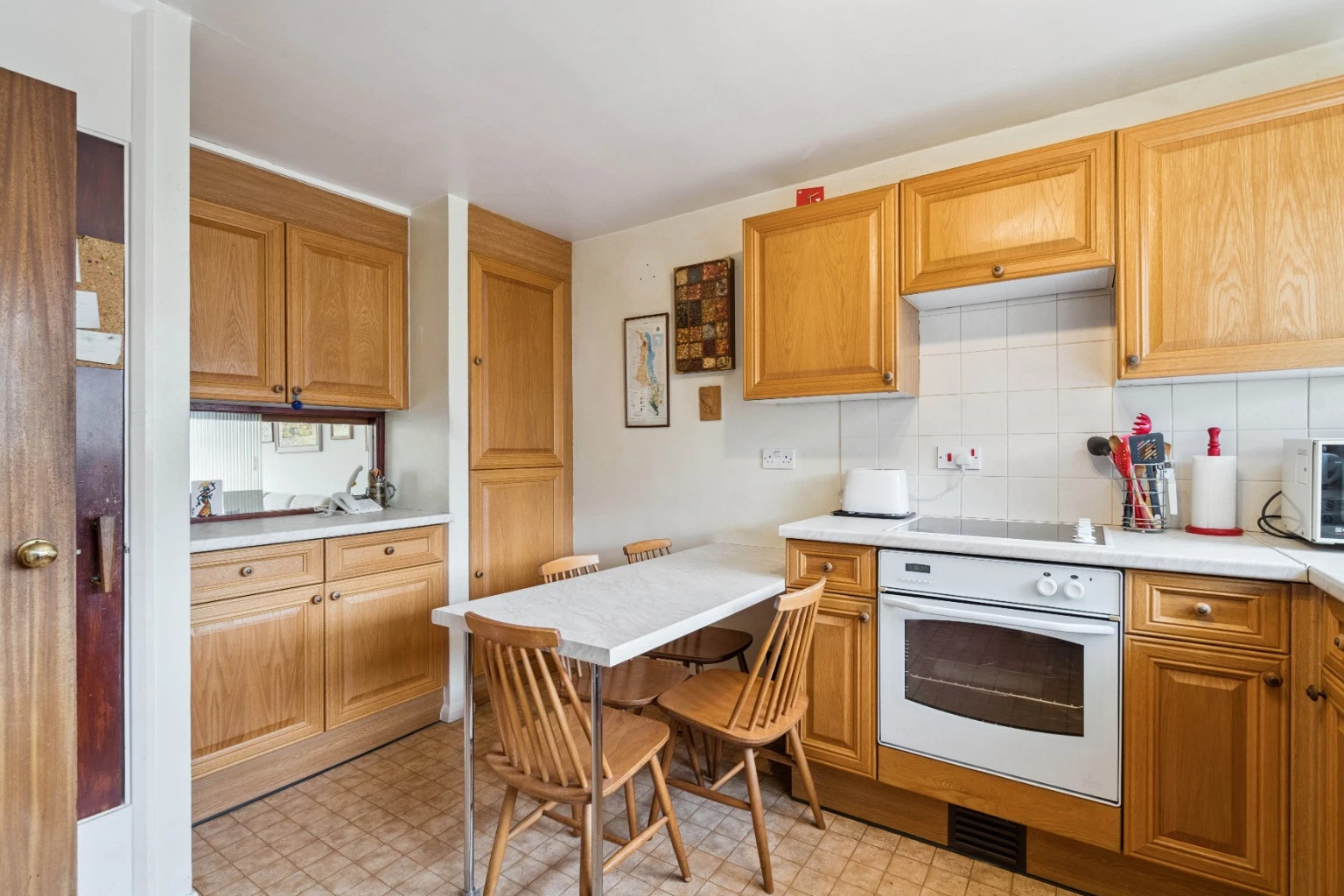 Boulters Lane, Maidenhead - image 7