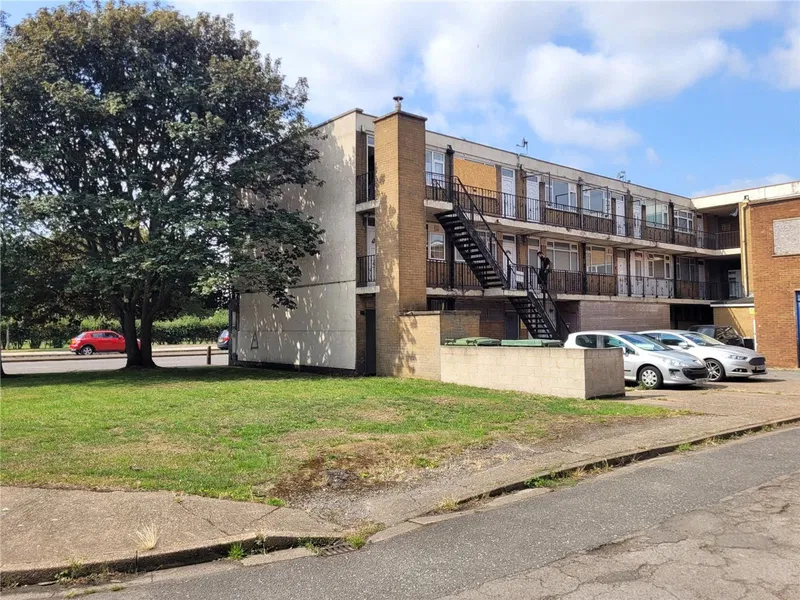 Cleethorpe Road, Grimsby, DN31 3BL - image 2