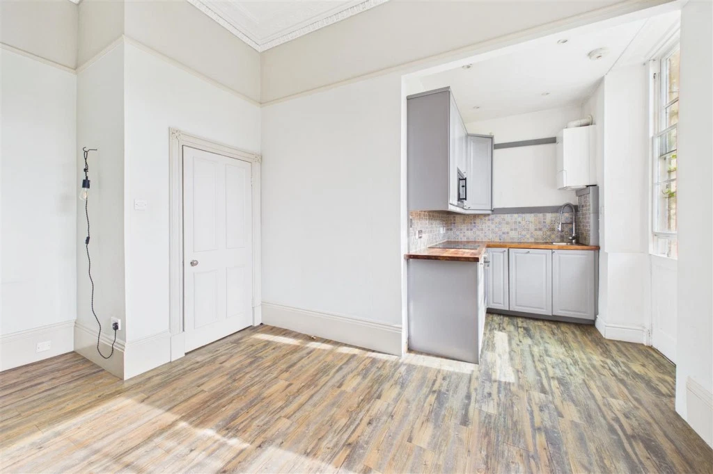 Ground Floor Garden Flat, 3 Alfred Street, Walcot, Bath, BA1 2QU - image 11
