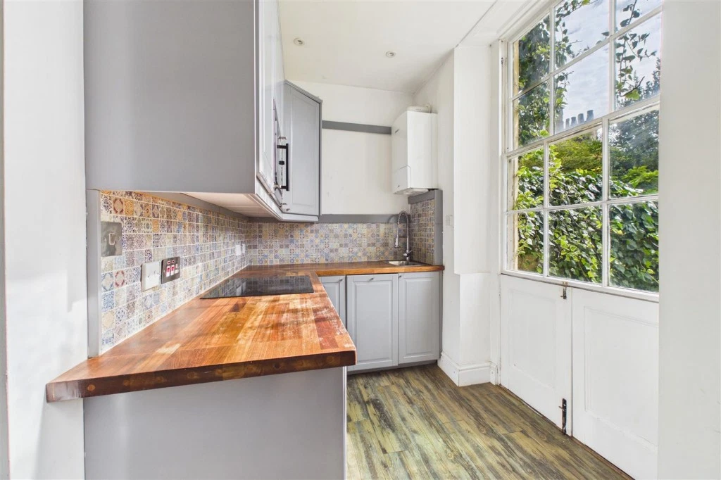 Ground Floor Garden Flat, 3 Alfred Street, Walcot, Bath, BA1 2QU - image 13