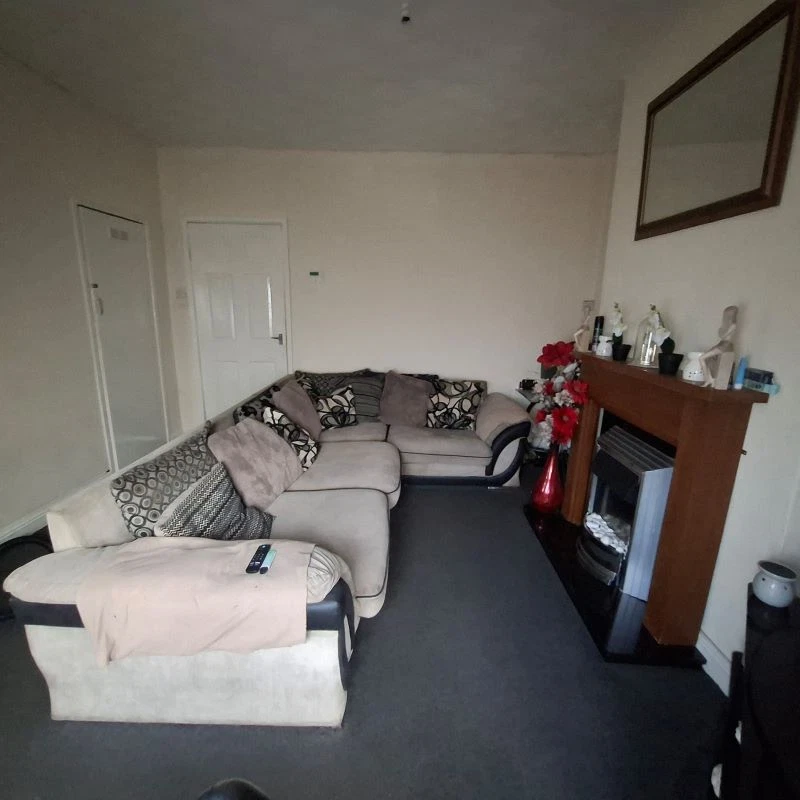 3 Sydenham Road, Hartlepool, Cleveland, TS25 1QA - image 5