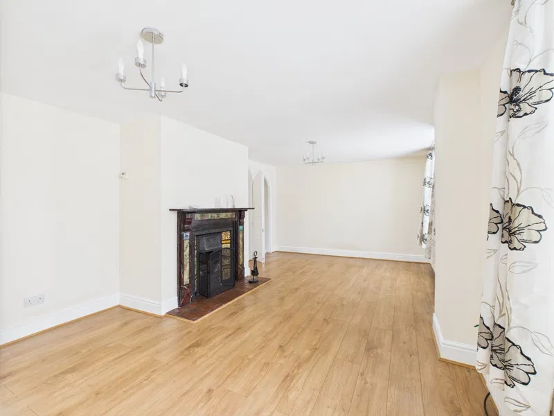 Newgate Street, Cottingham, HU16 4DT - image 2