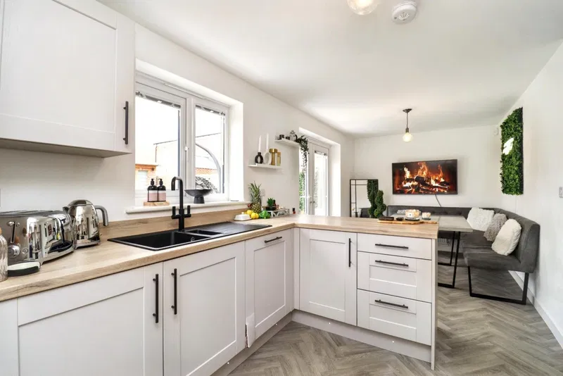 Carson Place, Saffron Gardens, Middlesbrough, TS8 9RL - image 3