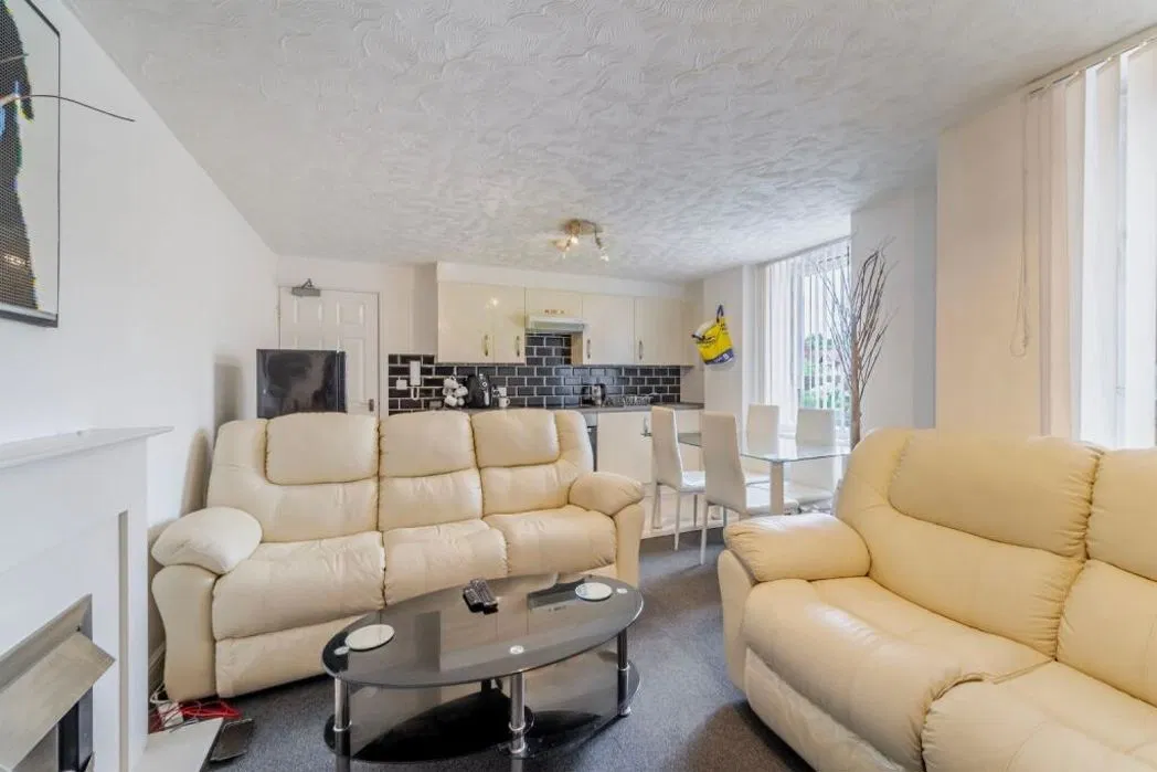 Woodborough Road, Nottingham, Nottinghamshire, NG3 4LN - image 5