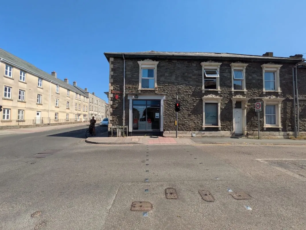 Loft Space 58 High Street, Bristol, Avon, BS16 5HN - image 3