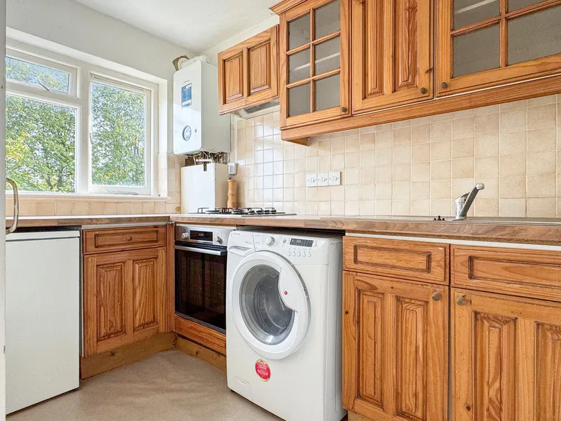 Maygrove Road, London, NW6 - image 2
