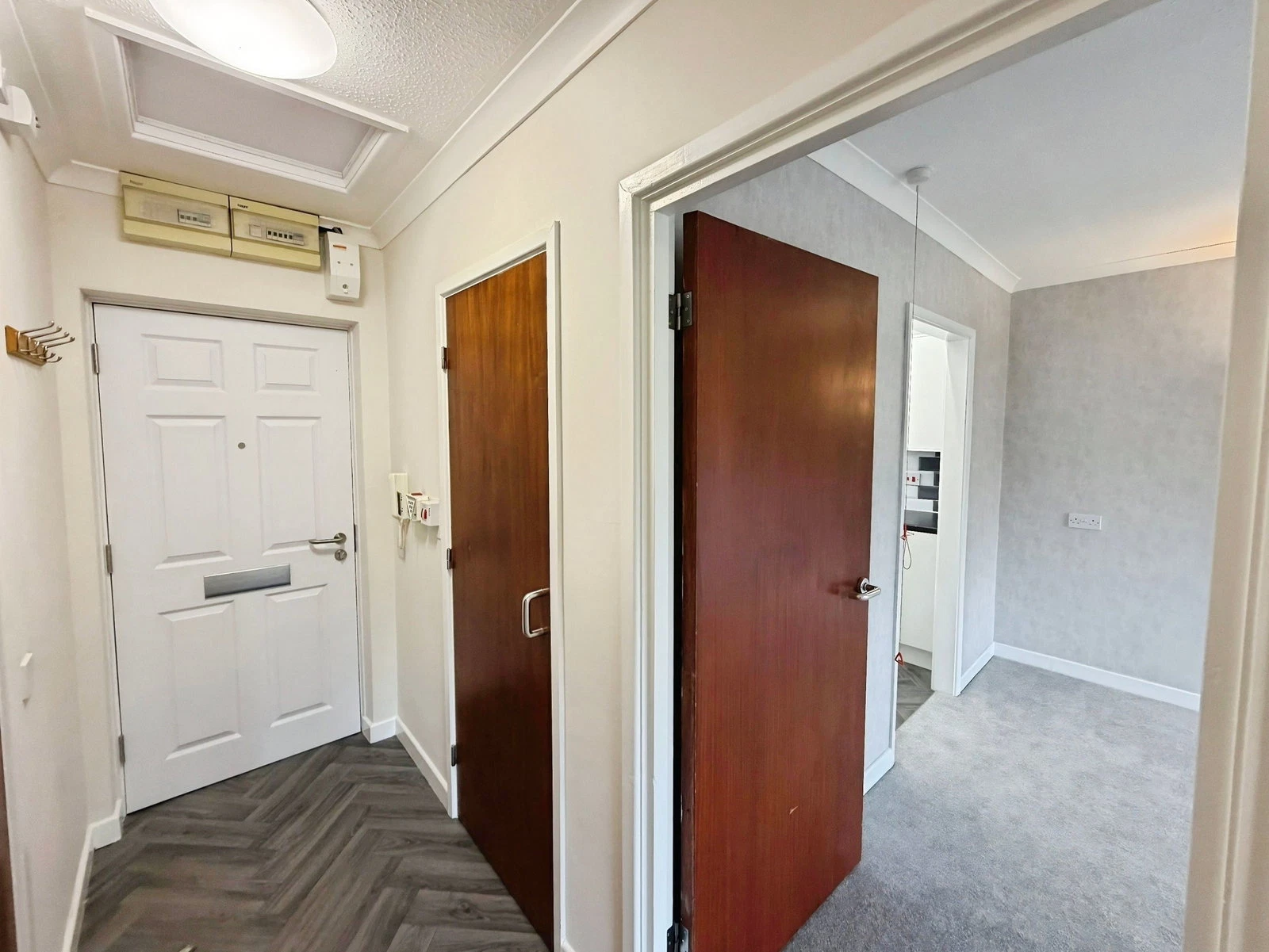 Parklands Court, Sketty, Swansea, SA2 8LZ - image 21