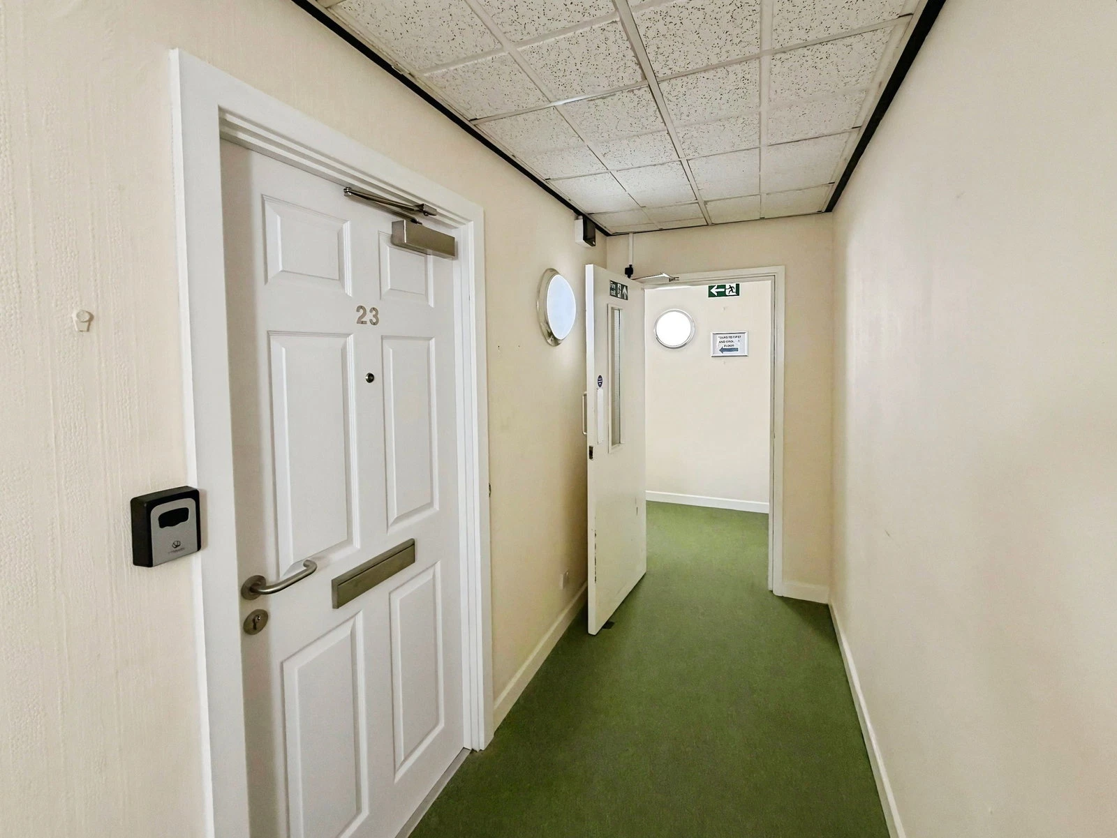 Parklands Court, Sketty, Swansea, SA2 8LZ - image 8