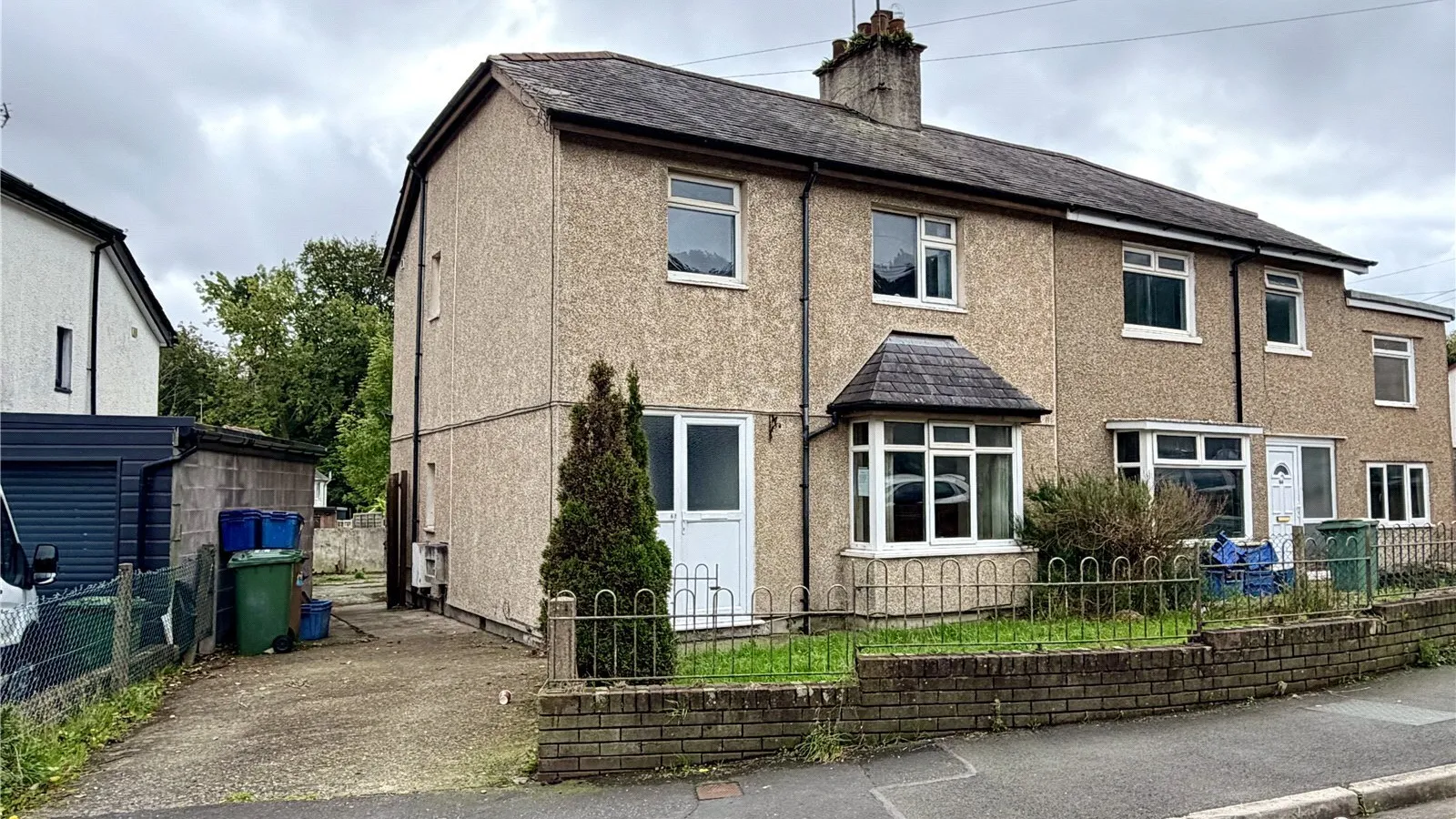 Penchwintan Road, Bangor, Gwynedd, LL57 - image 1
