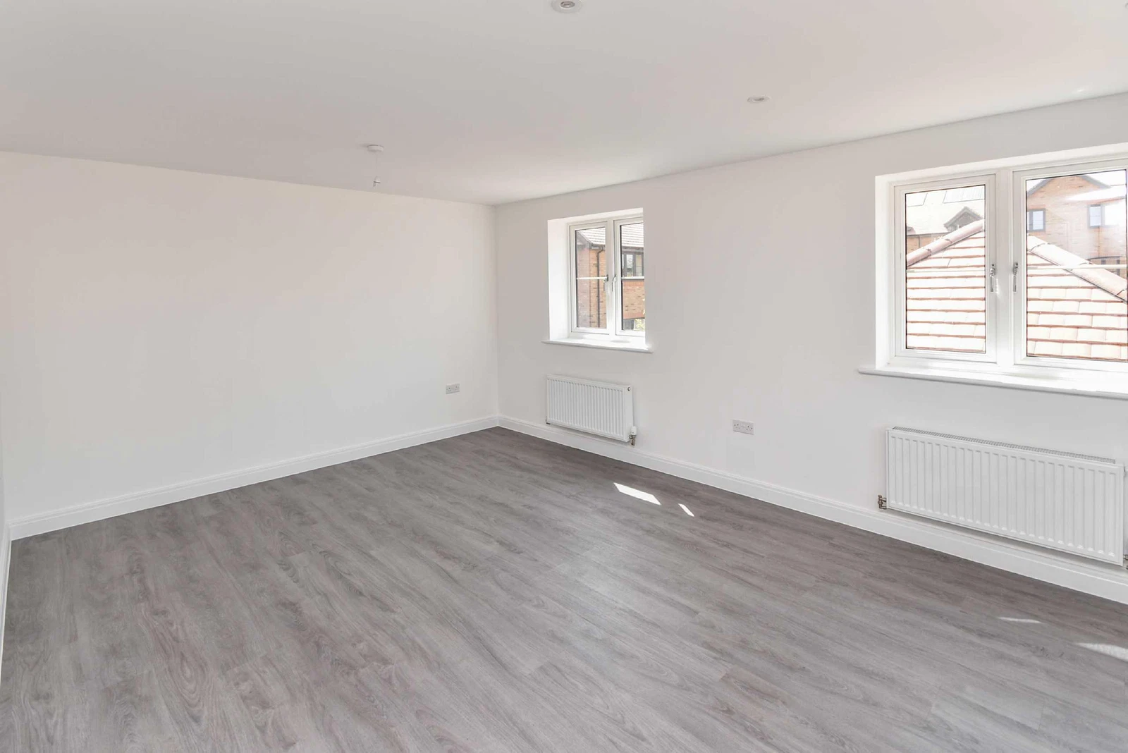 Barnwell Gardens, Priors Hall - image 4