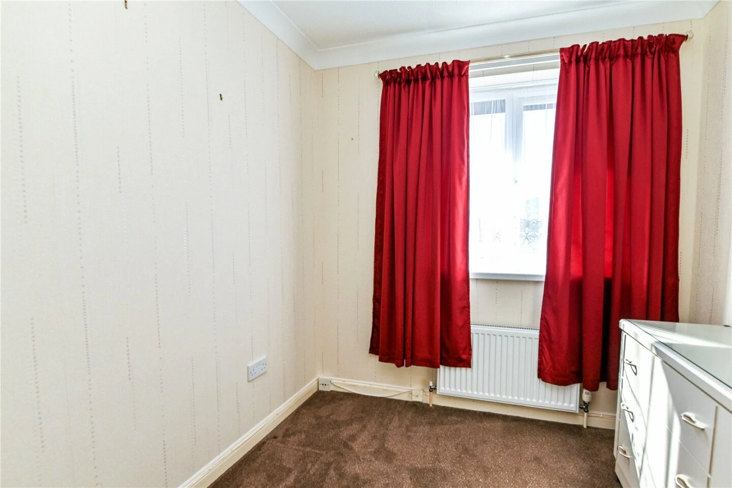 Caslake Close, New Milton, Hampshire, BH25 6PU - image 11
