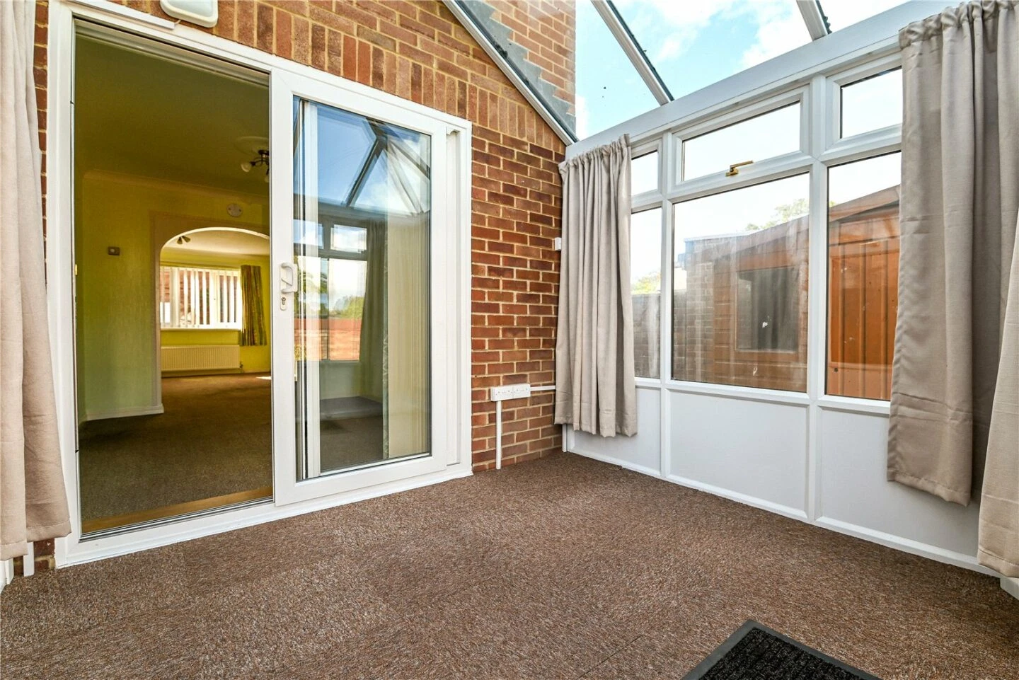 Caslake Close, New Milton, Hampshire, BH25 6PU - image 6