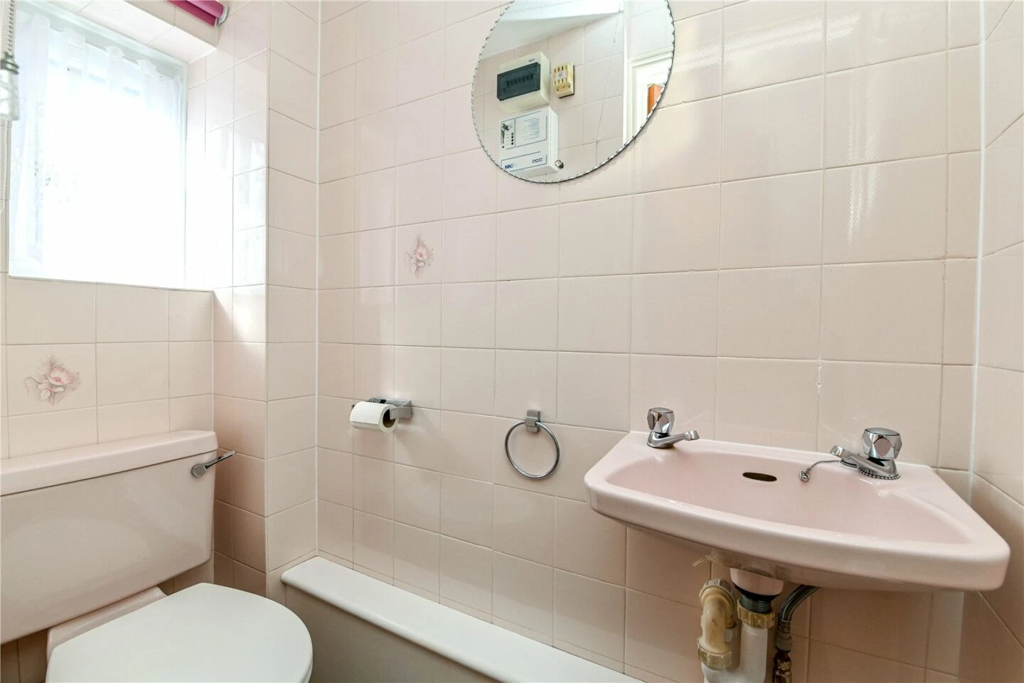 Caslake Close, New Milton, Hampshire, BH25 6PU - image 7