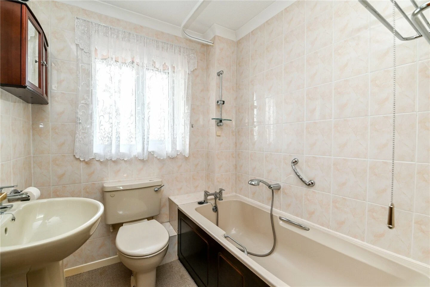 Caslake Close, New Milton, Hampshire, BH25 6PU - image 8