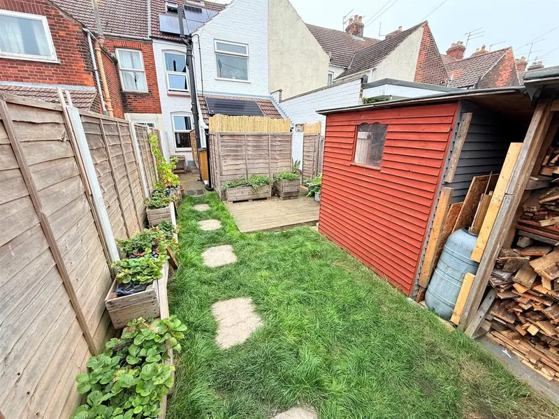 Wolseley Road, Great Yarmouth - image 3