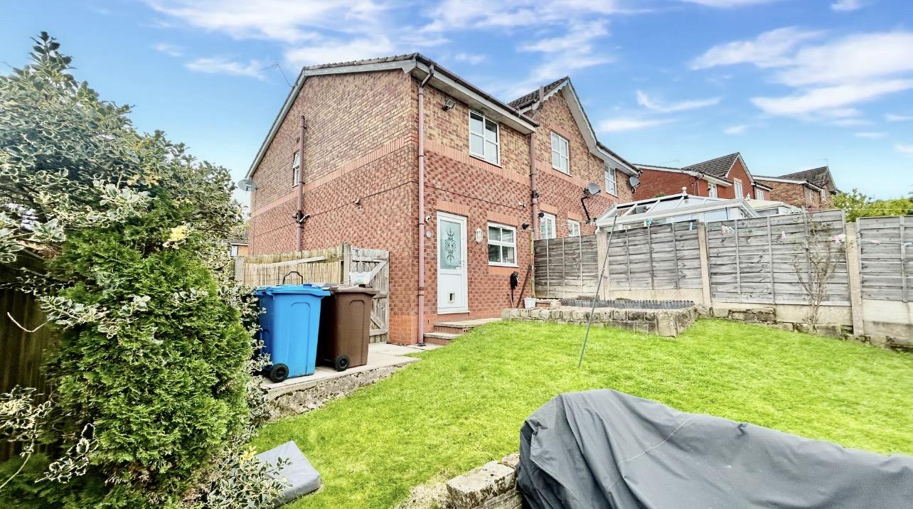 Titchfield Road, Oldham, OL8 - image 15