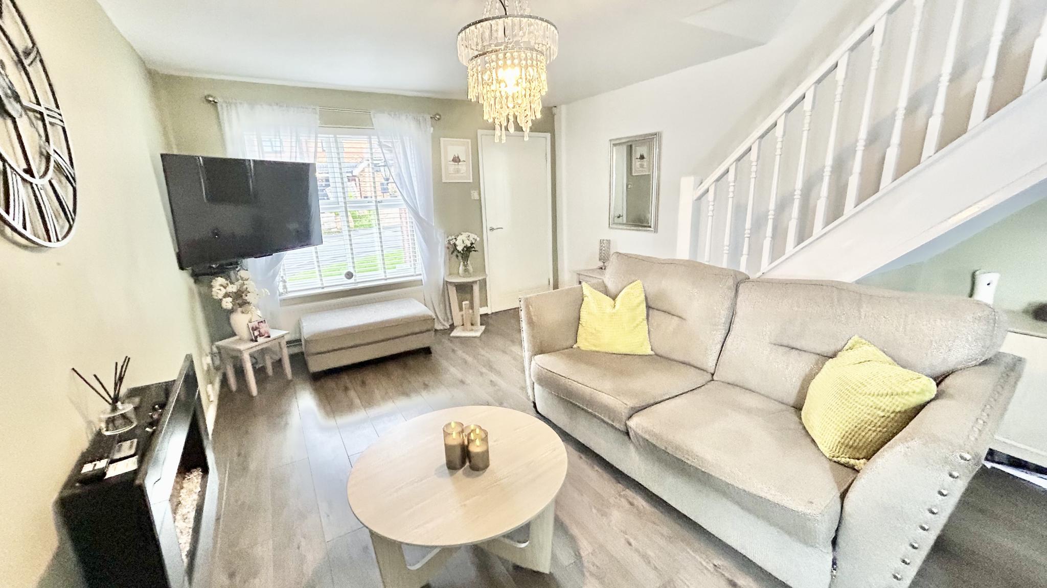 Titchfield Road, Oldham, OL8 - image 6
