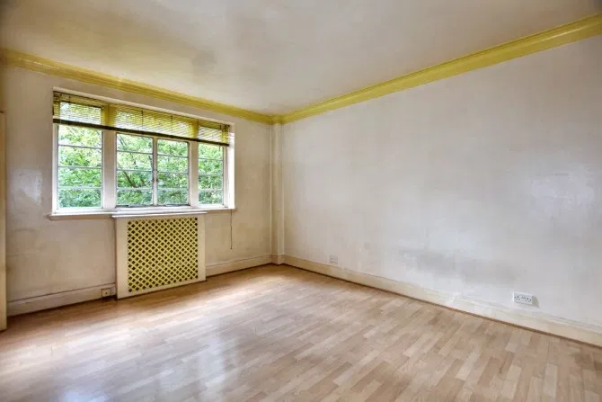 Flat 31 Tavistock Court, Tavistock Square, Bloomsbury, London, WC1H 9HE - image 3