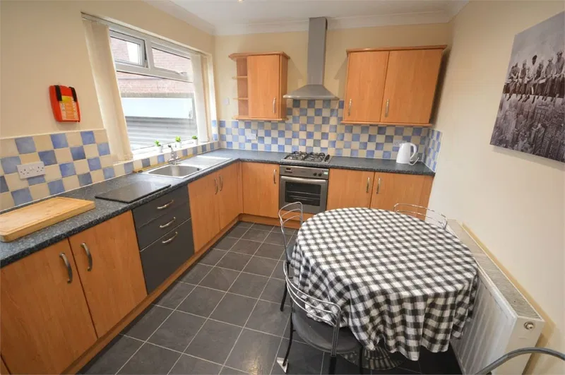 Roker Avenue, Nr St Peters Campus, Sunderland - image 2