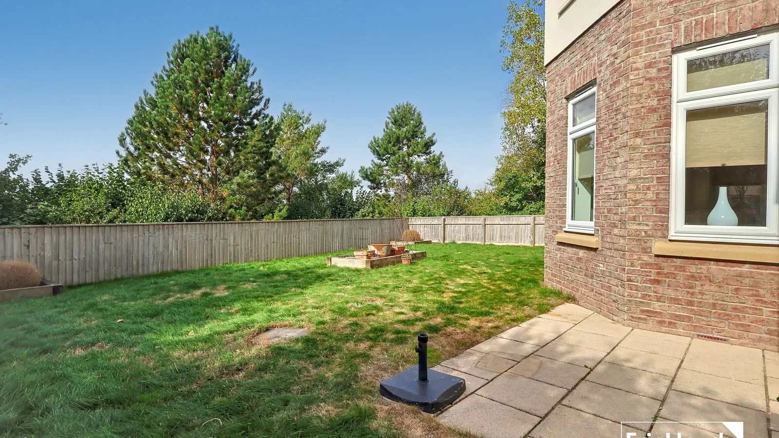 Sharkham Court, Brixham - image 8