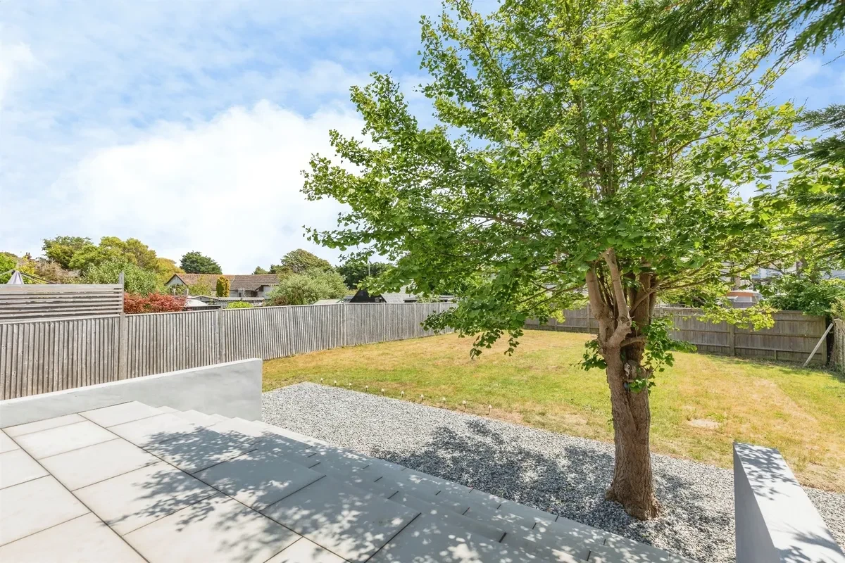 Bexhill Road, St. Leonards-On-Sea - image 22