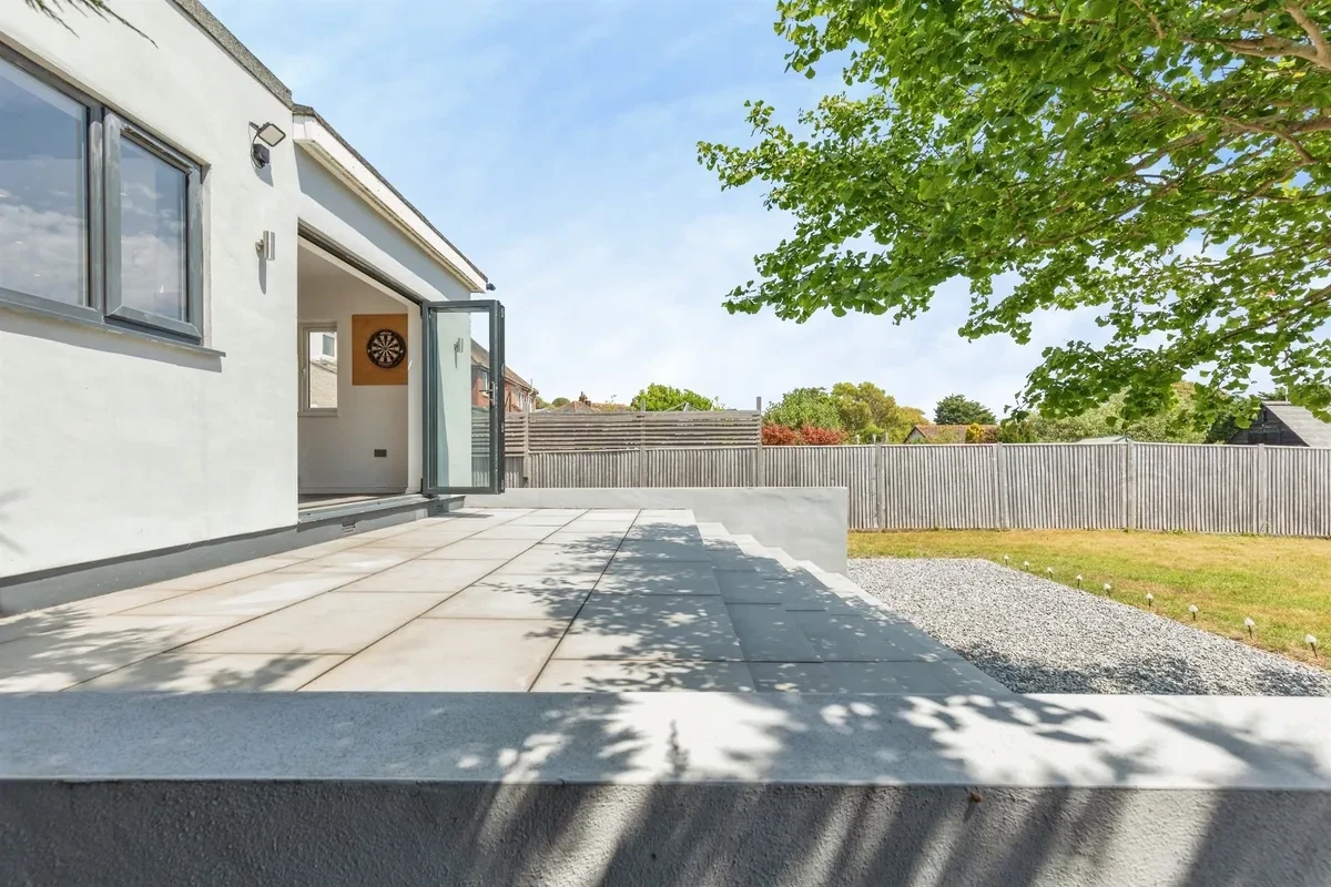 Bexhill Road, St. Leonards-On-Sea - image 24