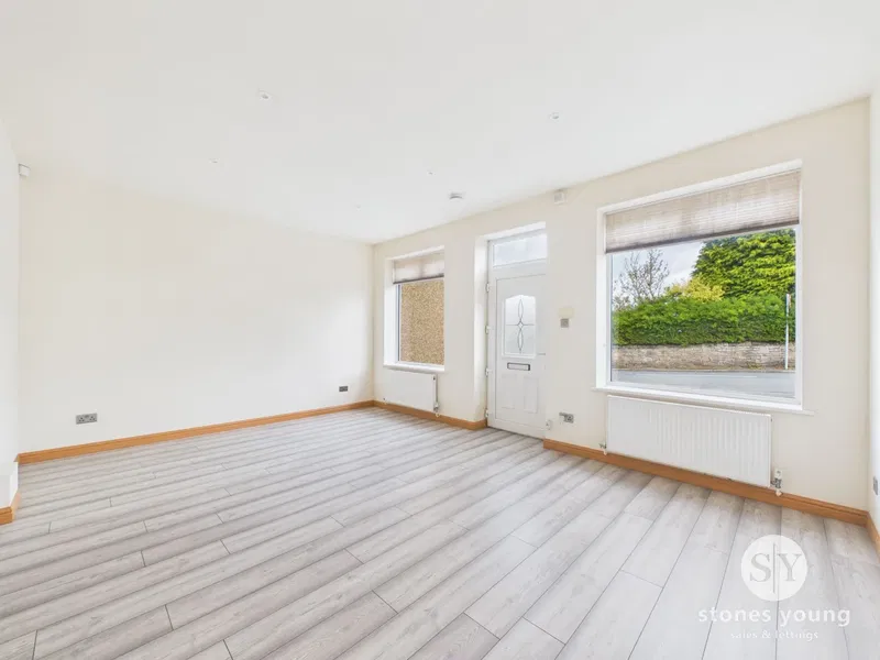 Lammack Road, Blackburn, BB1 - image 2