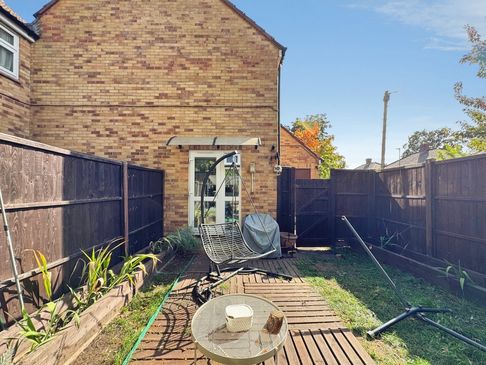 Booth Road, London, NW9 - image 13