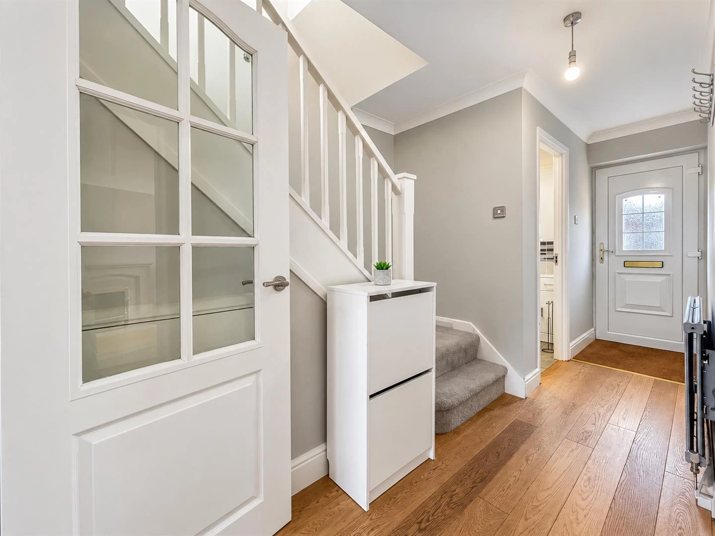 Kennington Close, Newport Pagnell, MK16 - image 13