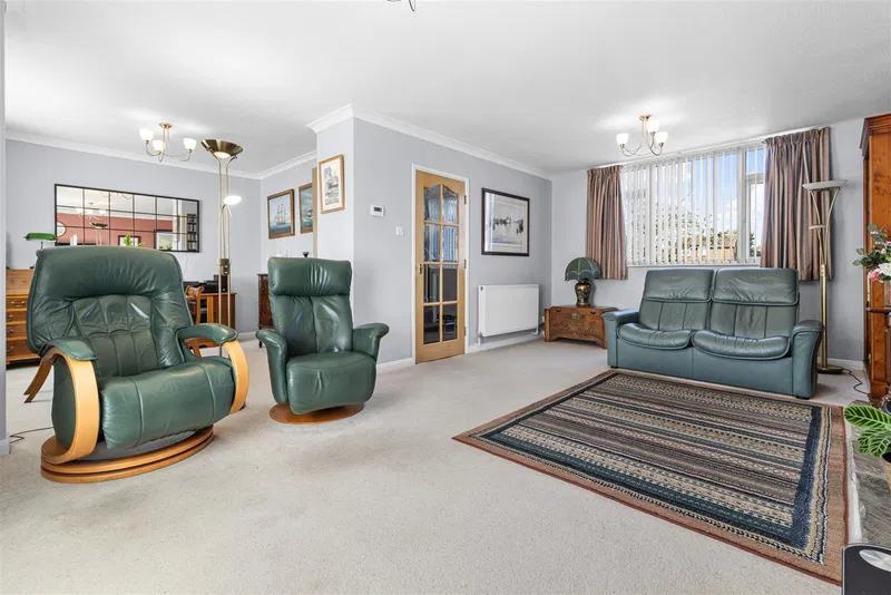 Bowden Rise, Seaford - image 3