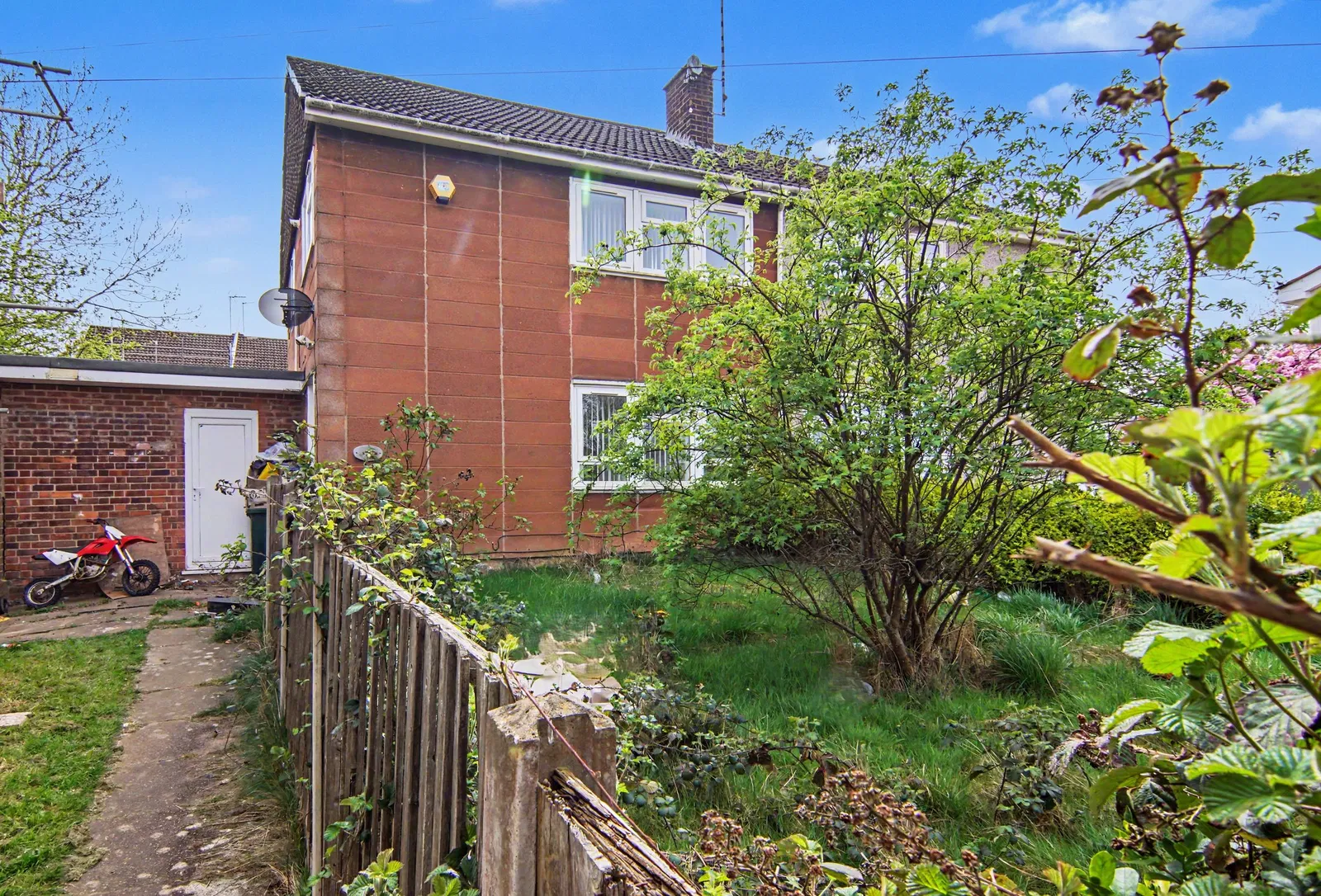 Founder Close, Coventry, CV4 - image 1
