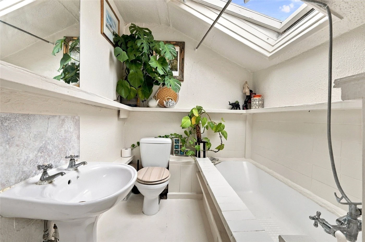 Vartry Road, London, N15 - image 4