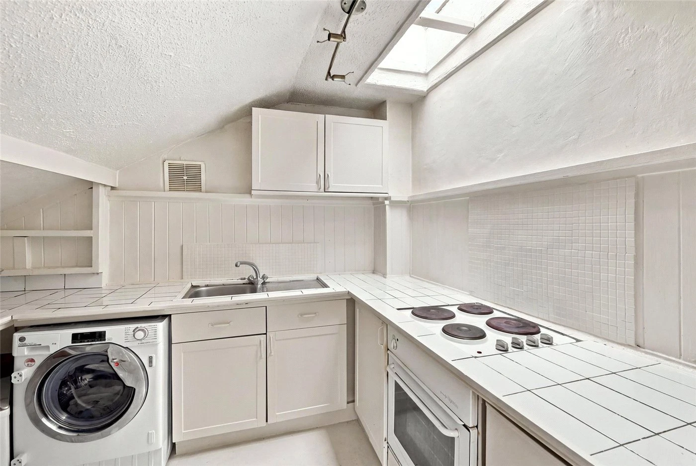 Vartry Road, London, N15 - image 7