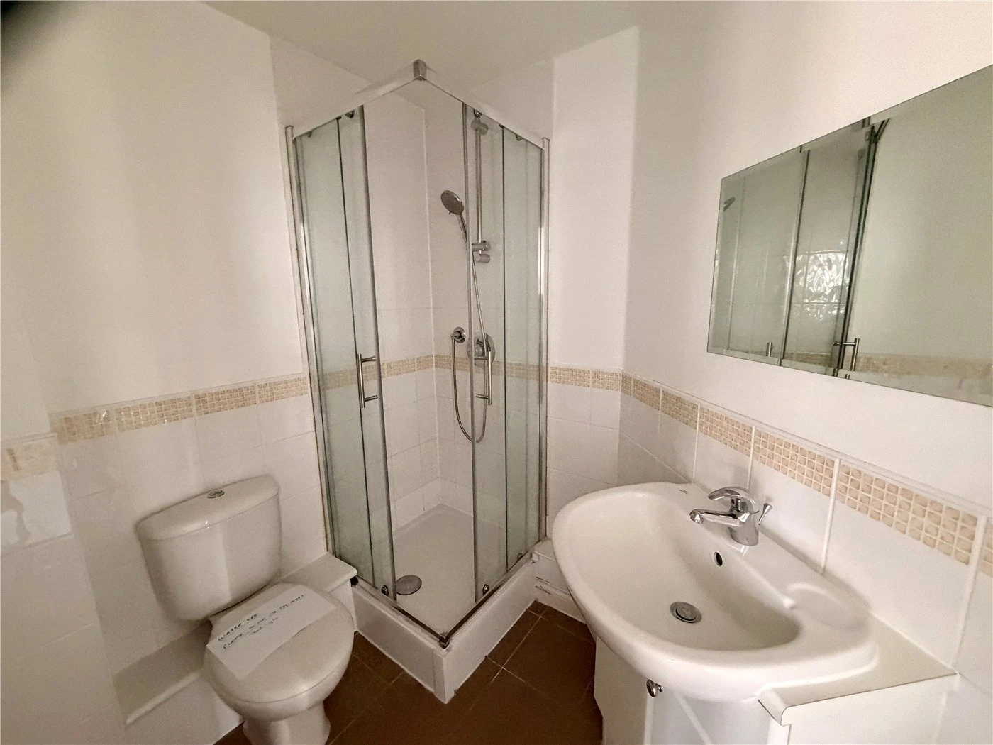 Doulton Gardens, Poole, Dorset, BH14 - image 8