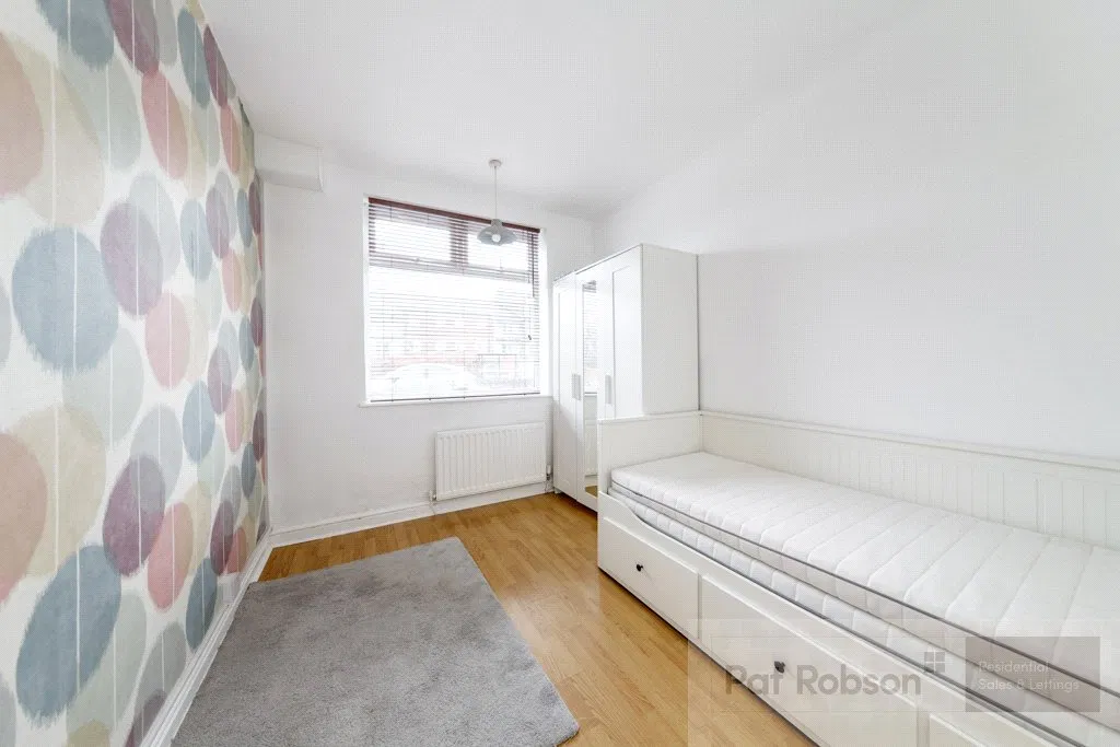 Benton Road, Newcastle Upon Tyne - image 5