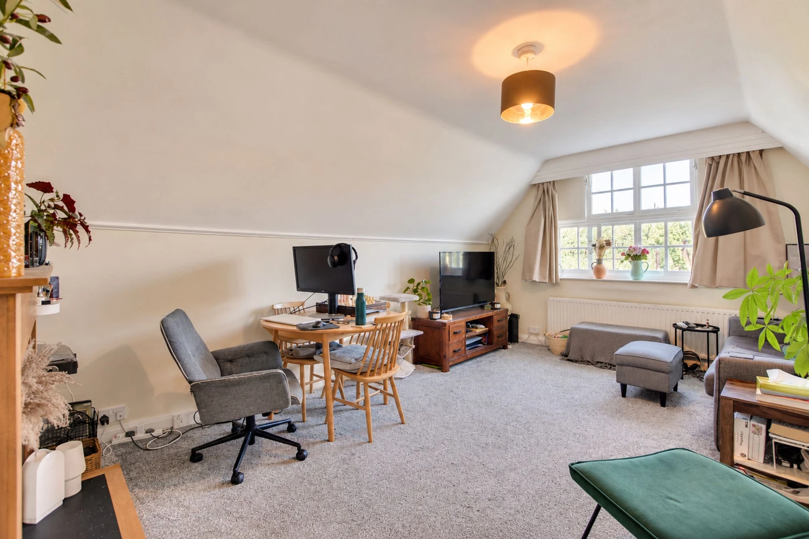 Toller Road, Stoneygate, Leicester - image 2