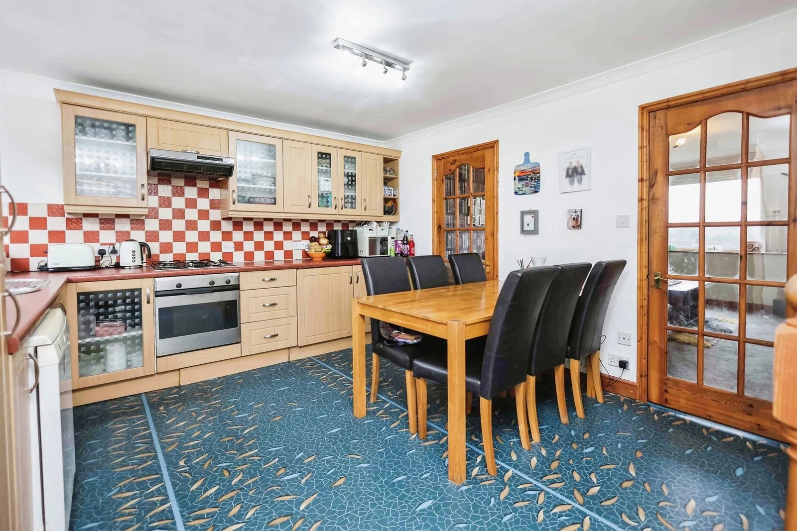 Hunnington Crescent, Halesowen, B63 - image 5