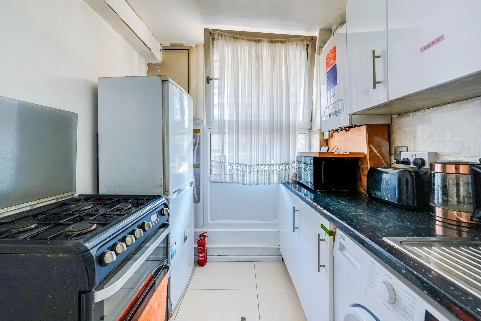 Manchester Road, London, E14 - image 5