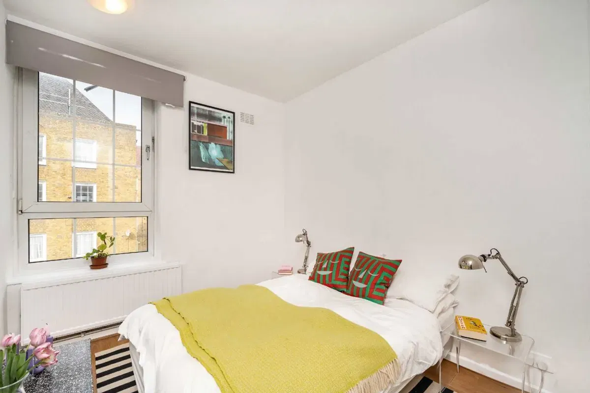 Watts Street, Wapping - image 4