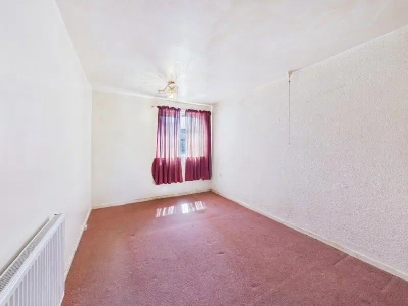 St. Johns House, Ferncliffe Road, BD16 2TE - image 5