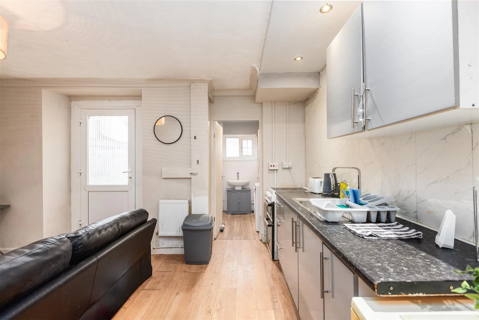 St. Helens Avenue, Swansea - image 23