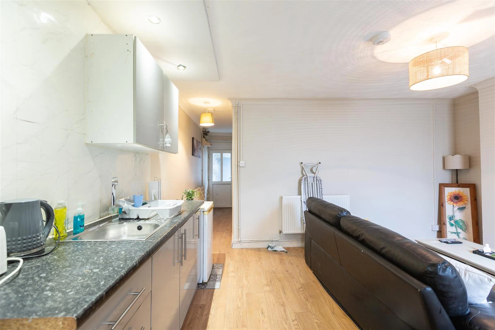 St. Helens Avenue, Swansea - image 24