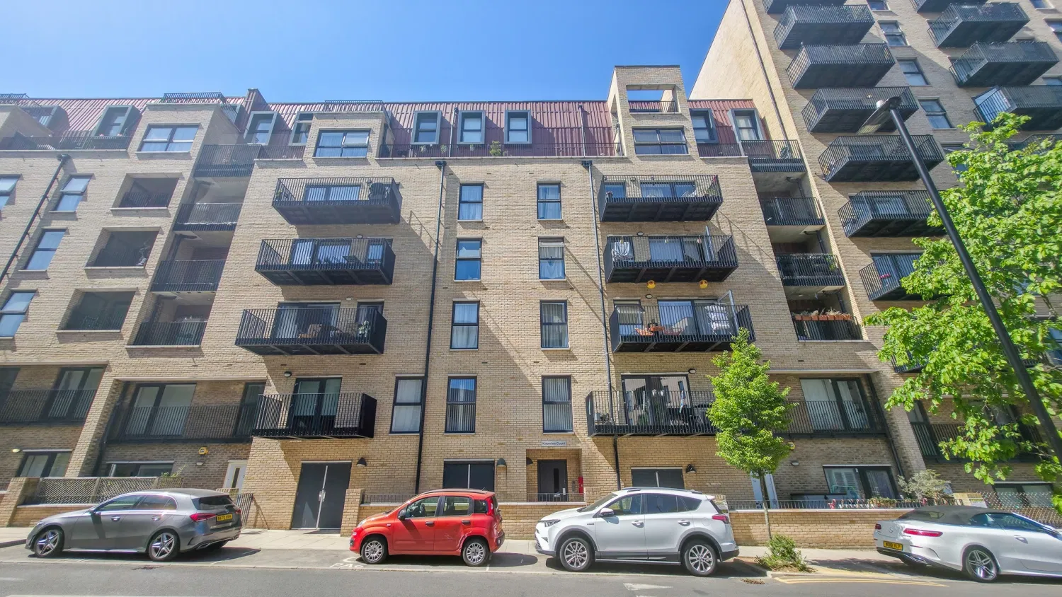 Knowles Court, 18 Brumwell Avenue, Woolwich, London, SE18 - image 1