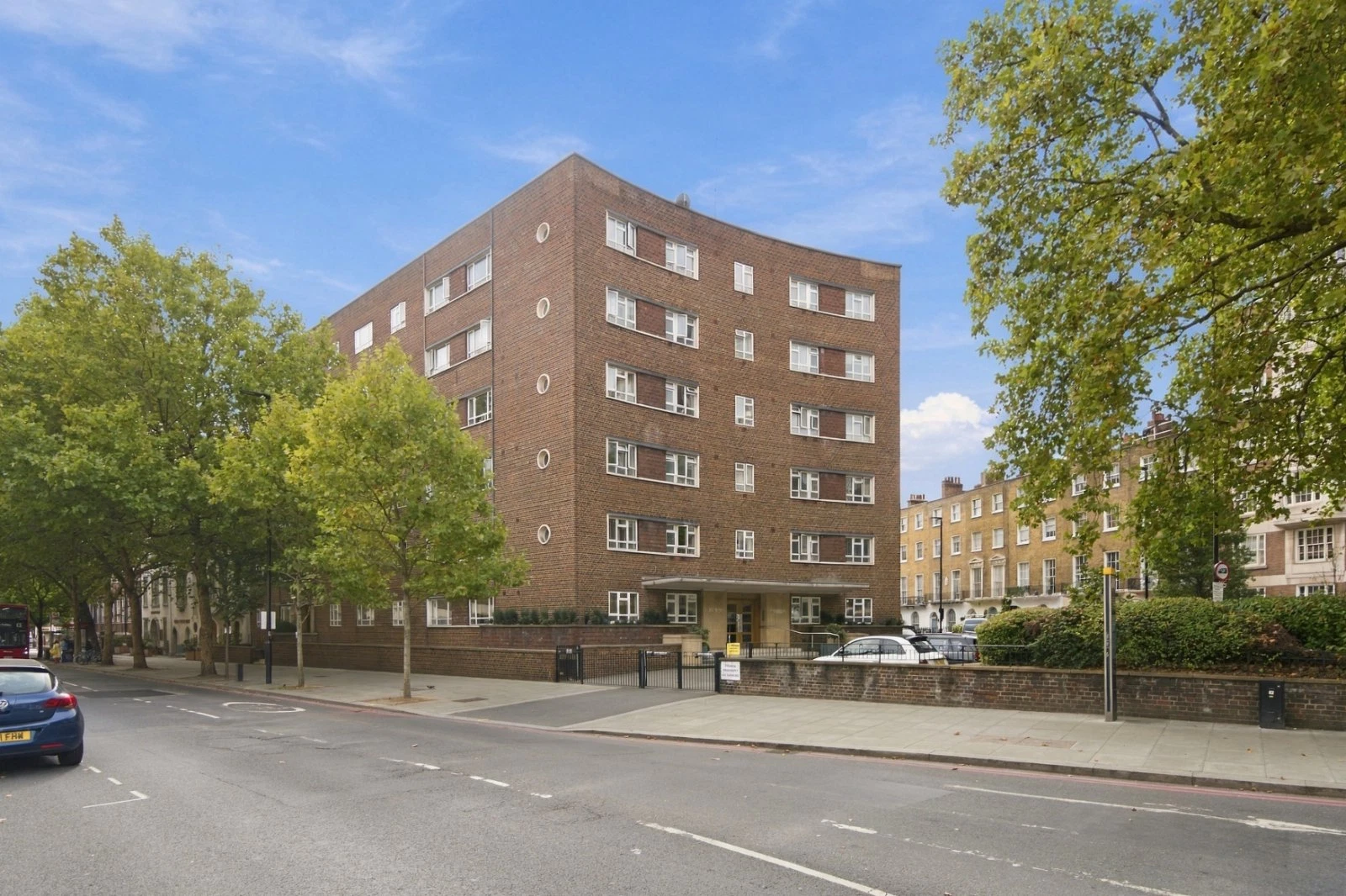 Gloucester Place, Marylebone, NW1 - image 2