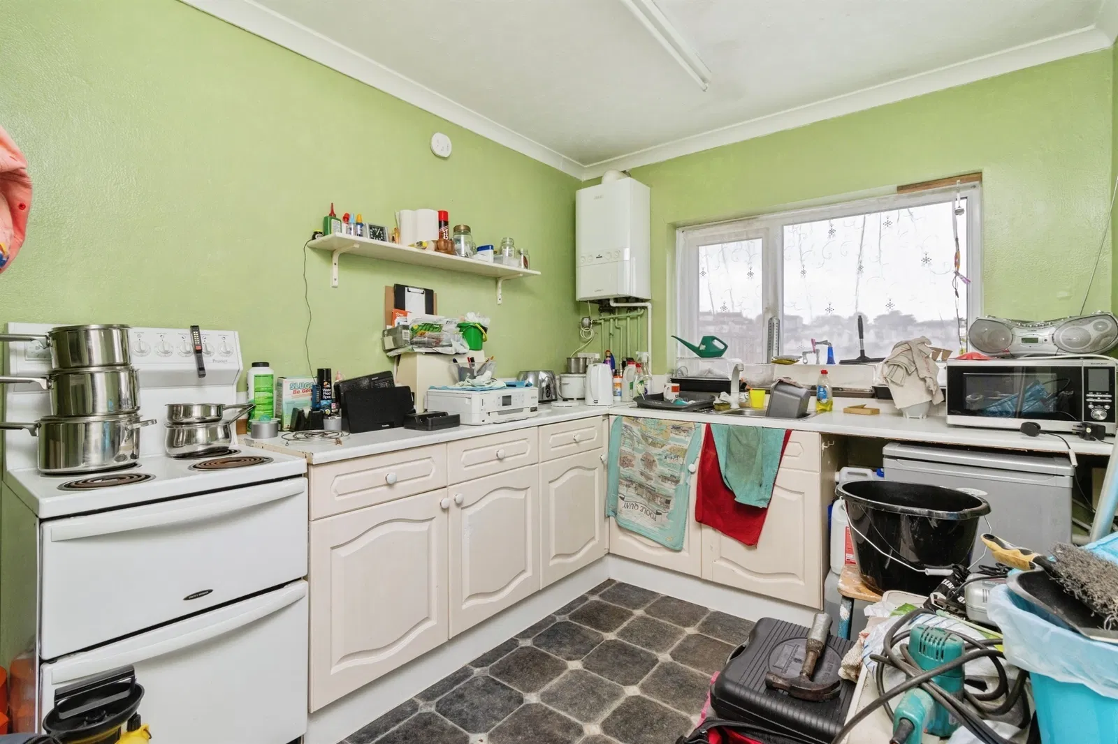 Woodville Road, Torquay - image 3